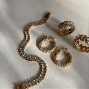 HEYMAEVE 18K GOLD TENNIS BRACELET